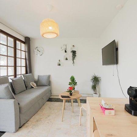Joli T2, Terrasse Et Jardin, Ideal Pour Familles, A 15 Min De L'Aeroport Roissy Cdg Tremblay-en-France Экстерьер фото