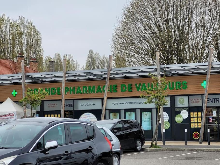 Joli T2, Terrasse Et Jardin, Ideal Pour Familles, A 15 Min De L'Aeroport Roissy Cdg Tremblay-en-France Экстерьер фото