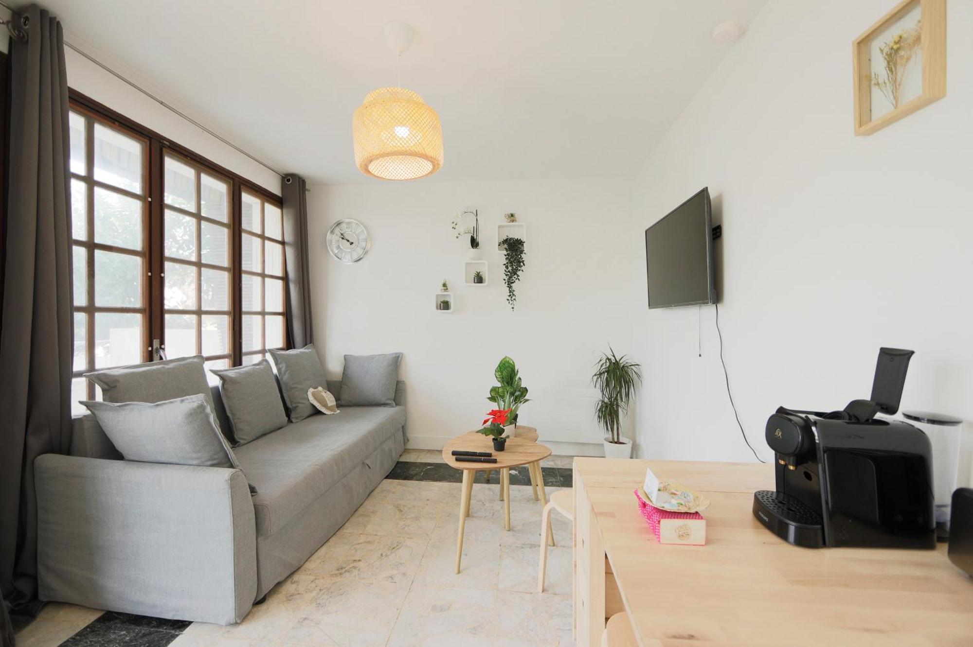 Joli T2, Terrasse Et Jardin, Ideal Pour Familles, A 15 Min De L'Aeroport Roissy Cdg Tremblay-en-France Экстерьер фото